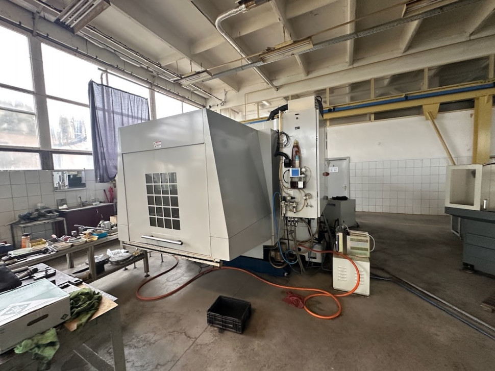 CNC Machining center Milltronics VM 30 (2013) - Machine image