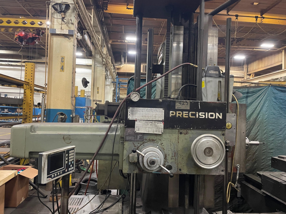 4" Horizontal Boring Mill Lucas 441B-72 - Machine image